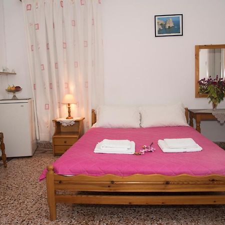Damianos Rooms Adamantas  Exterior photo