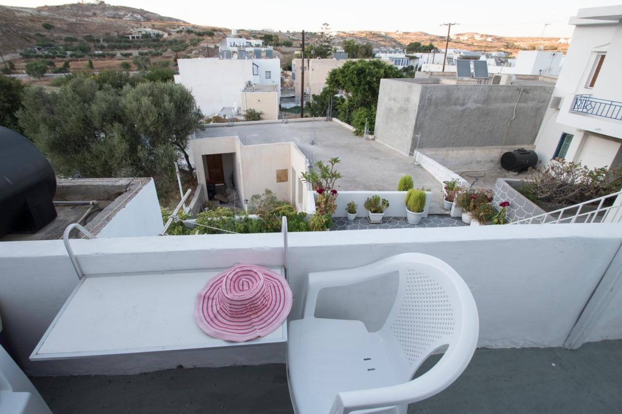 Damianos Rooms Adamantas  Exterior photo