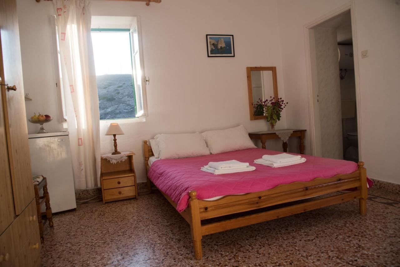Damianos Rooms Adamantas  Exterior photo