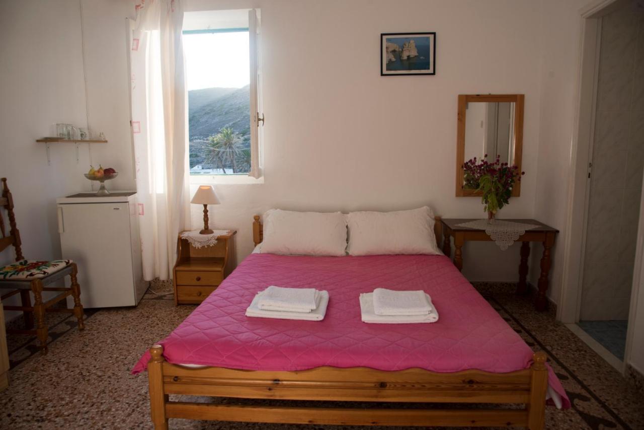 Damianos Rooms Adamantas  Exterior photo