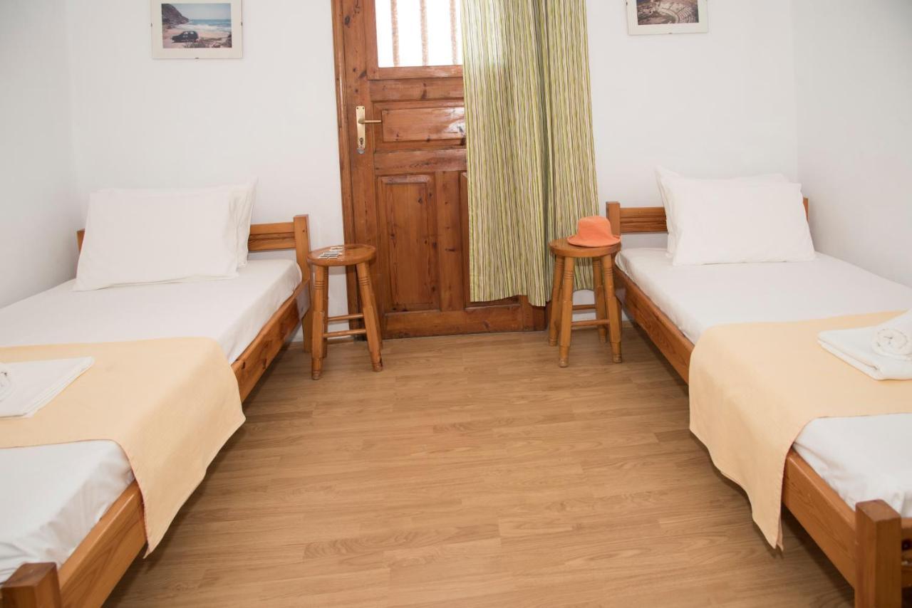 Damianos Rooms Adamantas  Exterior photo
