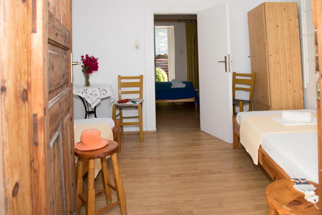 Damianos Rooms Adamantas  Exterior photo