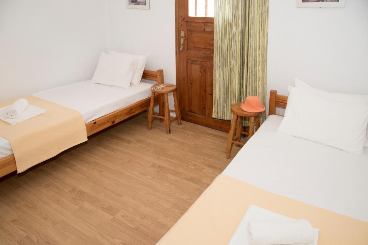 Damianos Rooms Adamantas  Exterior photo